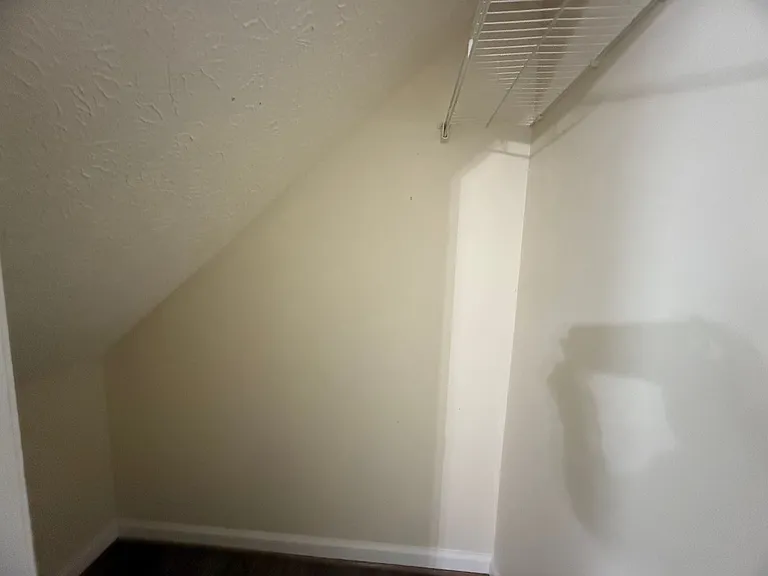 273 Mulberry Cir — Photo 14