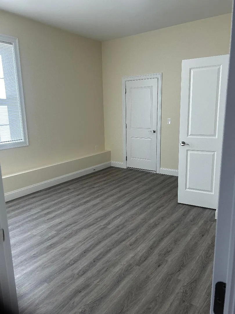 2 bed, $2,250 — Photo 4
