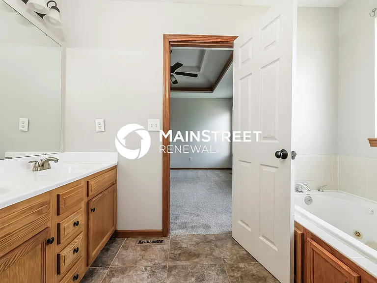 Main Bathroom