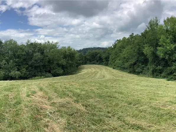 Benton Hollow Rd SW, Pt Washington, OH 43837