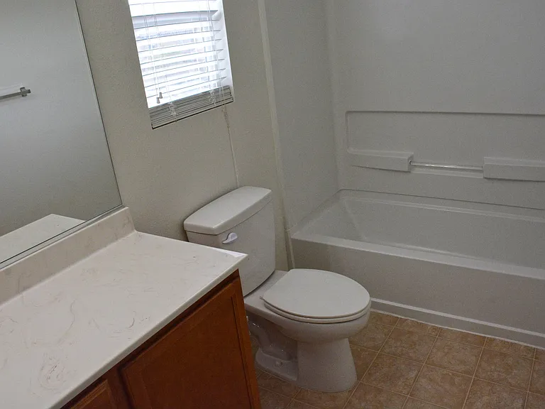 9920 Turquoise Glass Ct — Photo 15