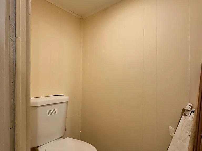 1243 S Grantley St — Photo 17