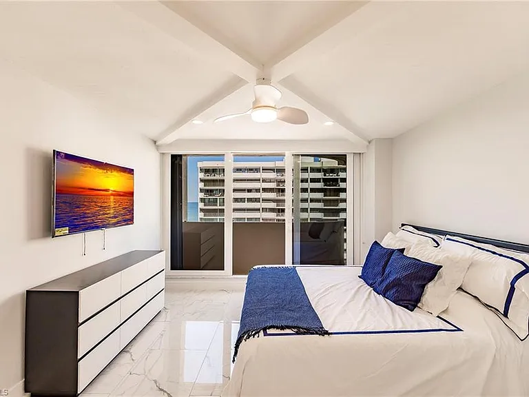 4001 Gulf Shore Blvd N #1104 — Photo 16