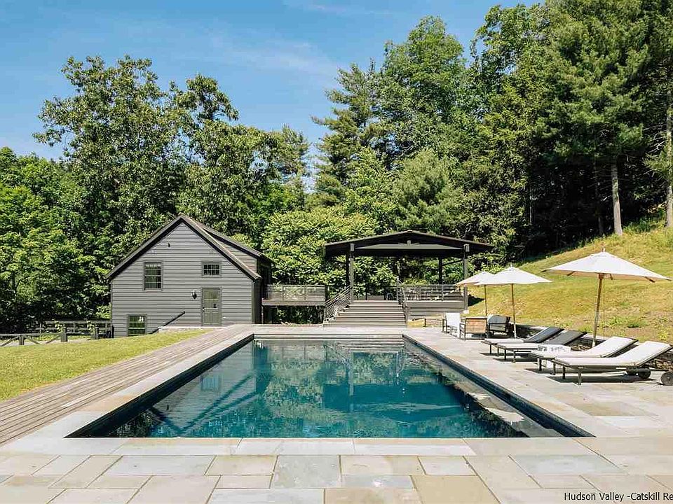 8 Dug Hill, Hurley, NY 12443 Zillow
