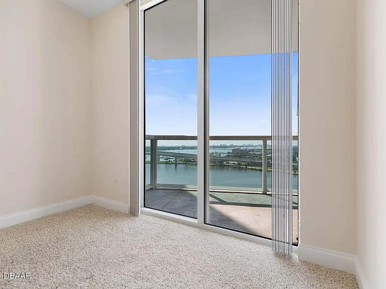 231 Riverside Dr #12091 — Photo 17
