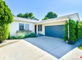 17626 Delano St, Encino, CA 91316