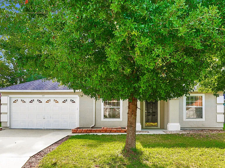313 Johns Glen Dr — Photo 1