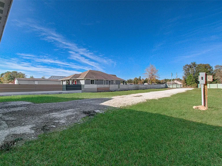 898 Road 3556 — Photo 34