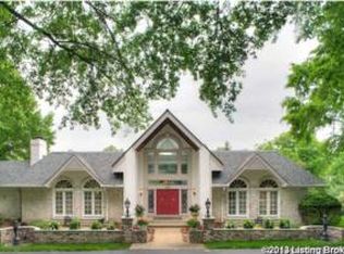 5805 Round Hill Rd, Louisville, KY 40222