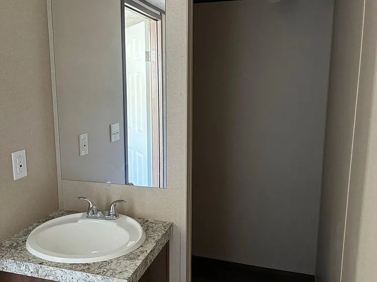 2 Miller Hill Rd #8 — Photo 13