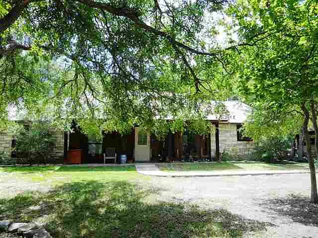1st image of 510 Twin Creek Dr