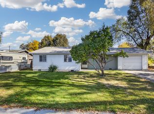 155 SW 2nd St, Madras, OR 97741