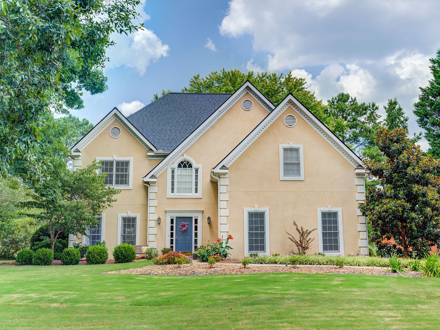 1060 Devereux Chase, Roswell, GA 30075 Zillow