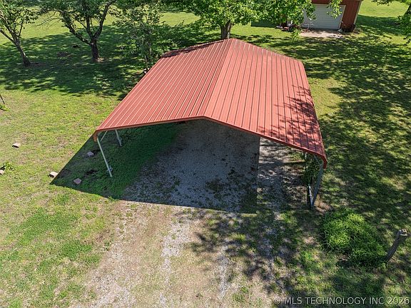 3rd image of 398621 W 900th Rd
