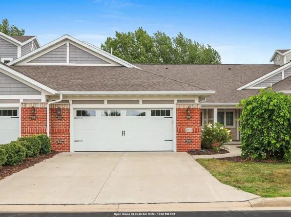 2617 Bay Harbor Cir #2, Green Bay, WI 54304