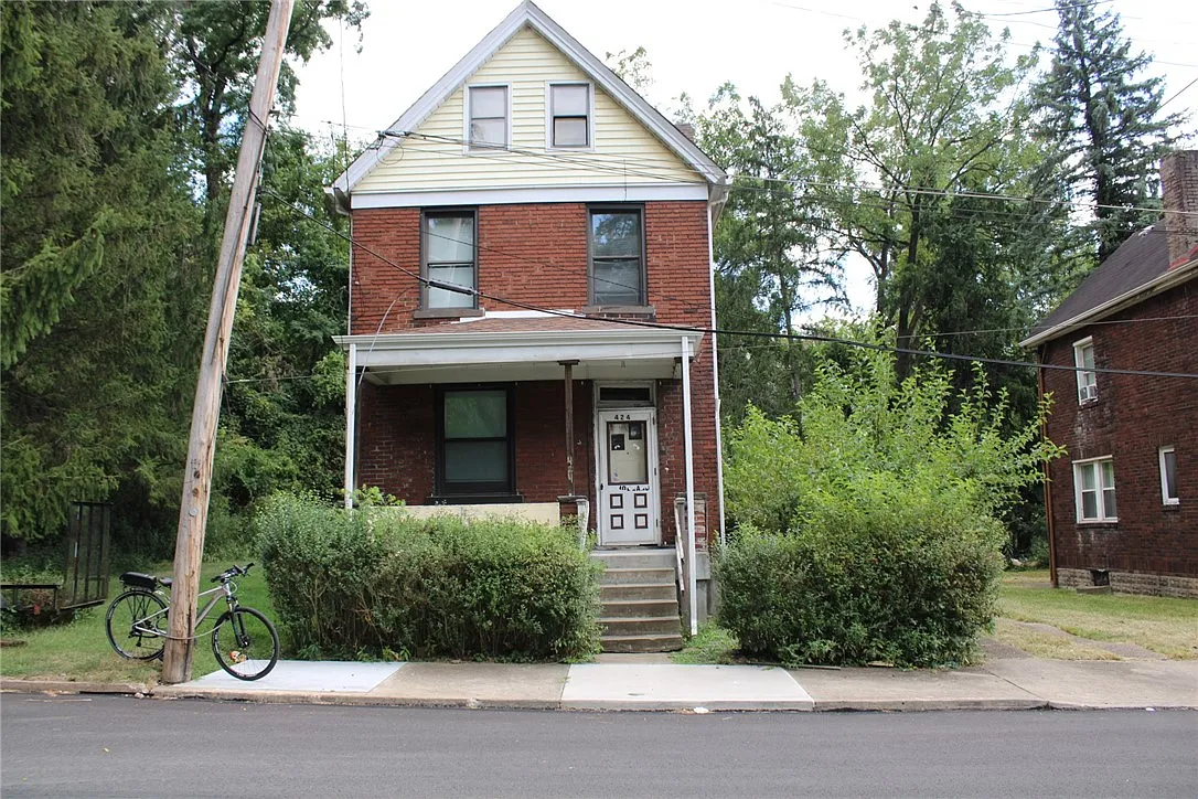 424 N Holland Ave photo 1