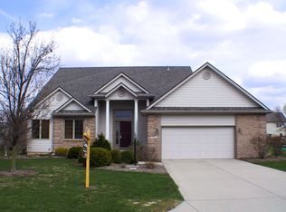 919 Blackthorn Cv, Fort Wayne, IN