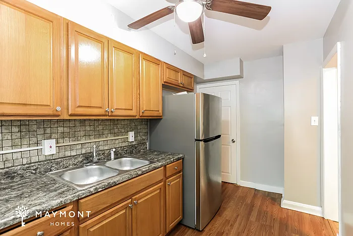957 Masefield Rd — Photo 3