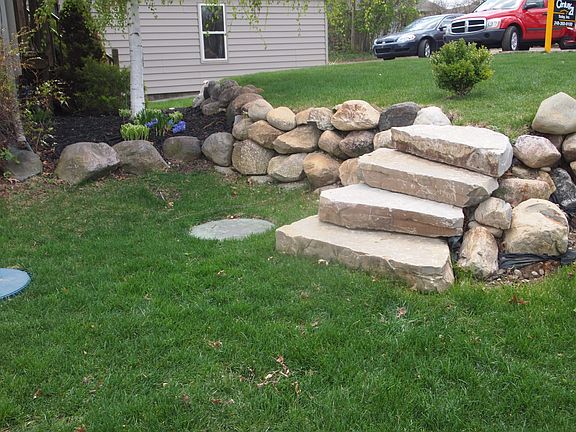 5th image of 10100 Mary Lee Ave