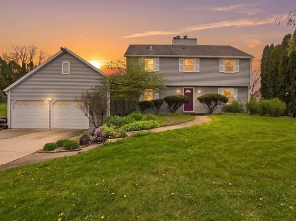 2830 Grandview Blvd, Madison, WI 53713
