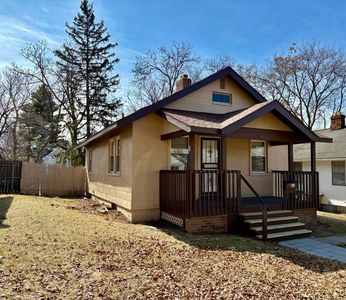 24 Kemp St, Pontiac, MI, 48342