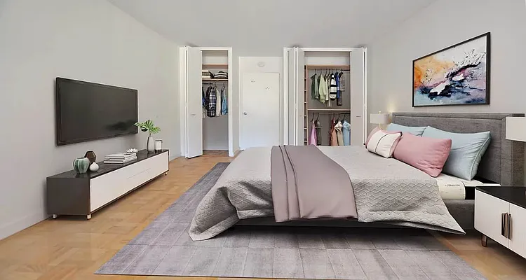 Rented by Manhattan Realty Group | media 3