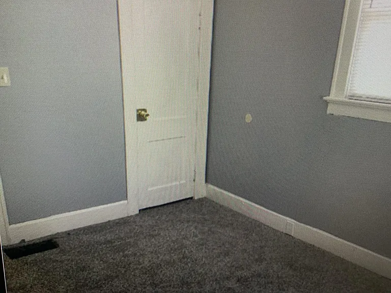121 E Florida St — Photo 11