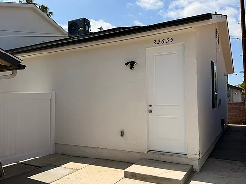 22657 Valerio St #22655 Photo 1
