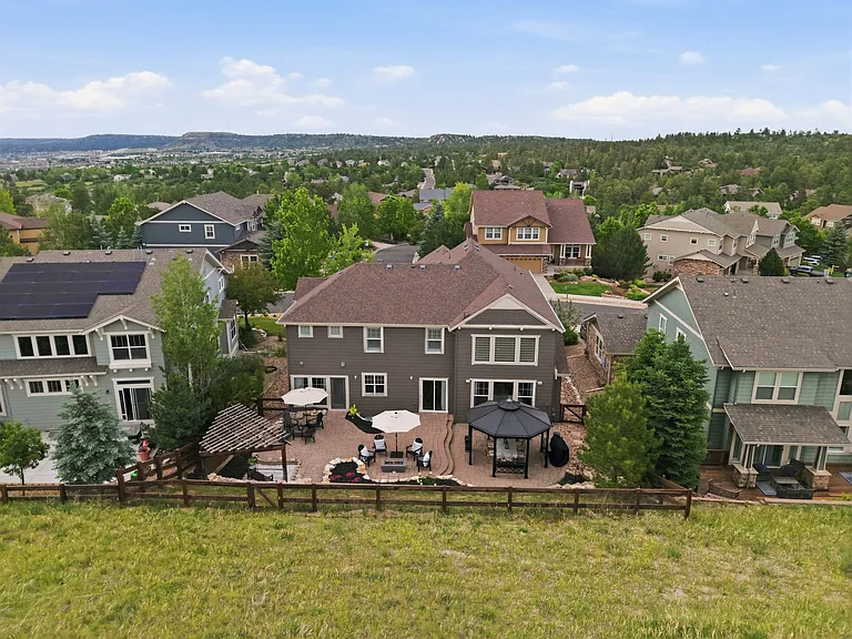 2212 Ridgetrail Dr — Photo 38