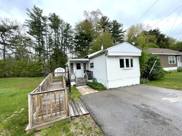 8 Farmwood Dr #318, Nashua, NH 03062