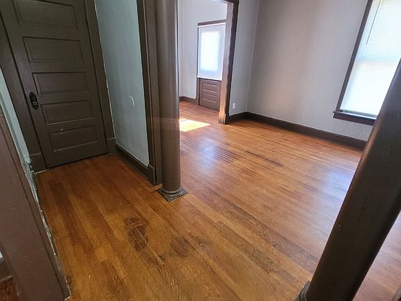3rd image of 1214 Corby St #1216