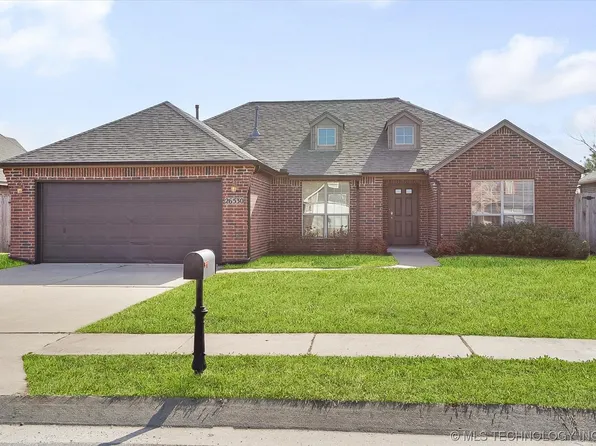 26530 Foxen Dr, Claremore, OK 74019