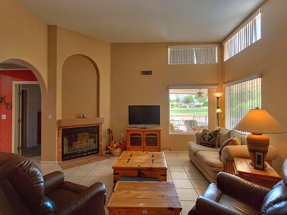 5th image of 235 E Paseo Churea