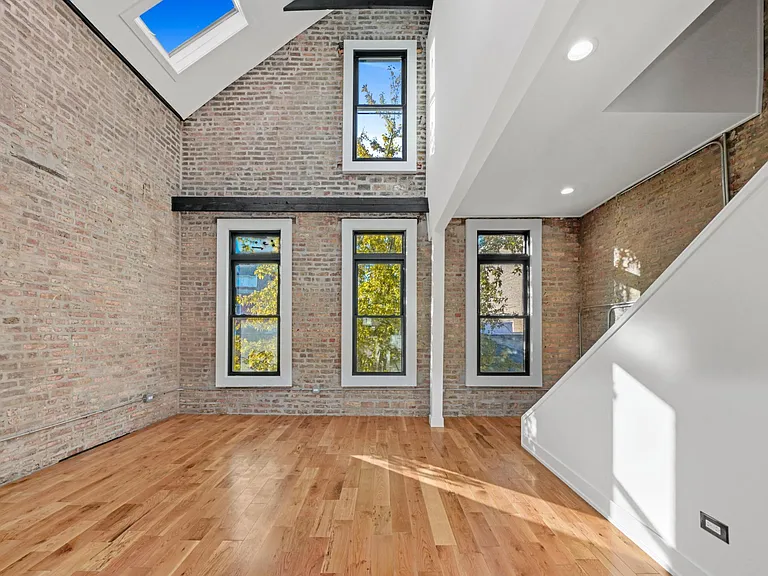 908 W 19th St #3 — Photo 14