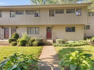 3 In Town Ter #3, Middletown, CT 06457