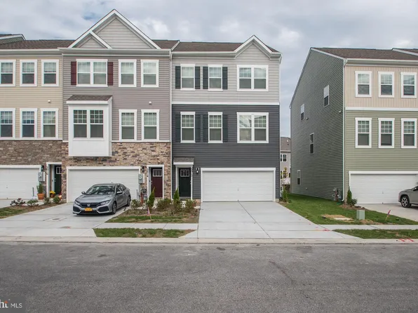 3012 Cardinal Bluff Ct, Hanover, MD 21076