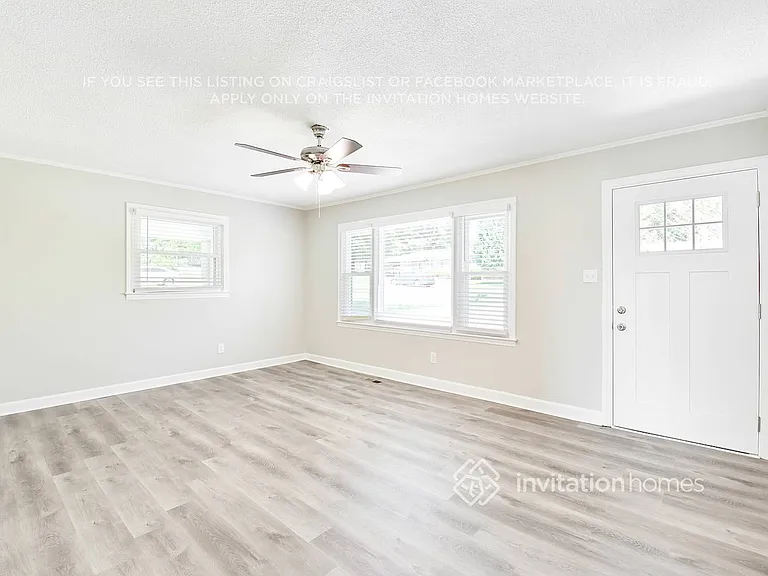 2134 Hopedale St — Photo 4