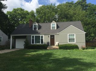 7415 Birch St, Prairie Village, KS 66208