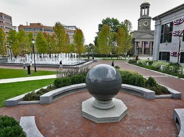 1025 Hancock St #Xx, Quincy, MA 02169