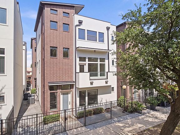 2nd image of 1618 Summer St