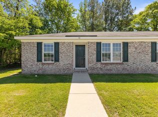 40 Coats Cir, Benson, NC 27504