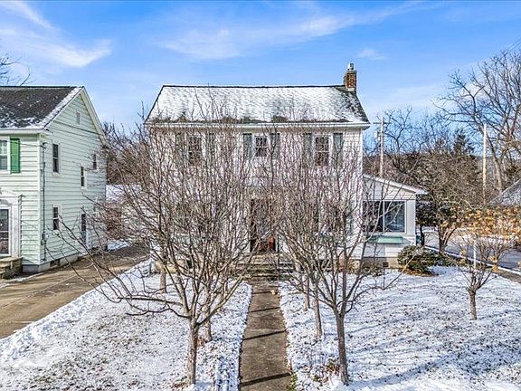 2nd image of 757 Chenango St