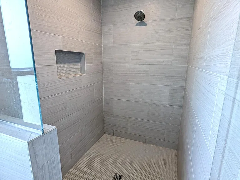 2335 Hadleigh Hills Ct — Photo 26