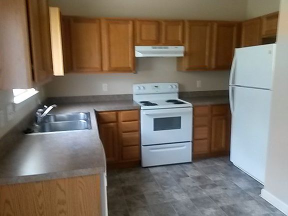 5th image of 2714 Gage Dr