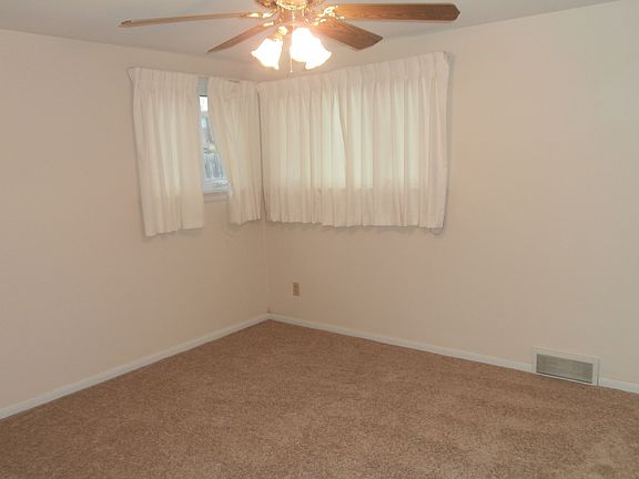 5th image of 1143 Western Ln