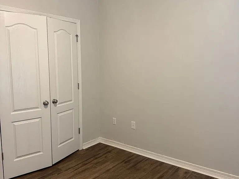 156 Creve Core Dr — Photo 24
