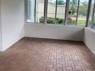 401 SE 18th St APT 1, Fort Lauderdale, FL 33316