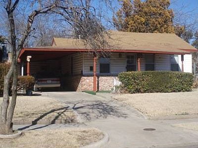 2nd image of 537 SE 18th St