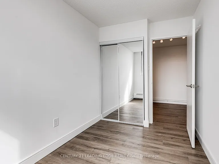 200 Lotherton Ptwy #1208 — Photo 30