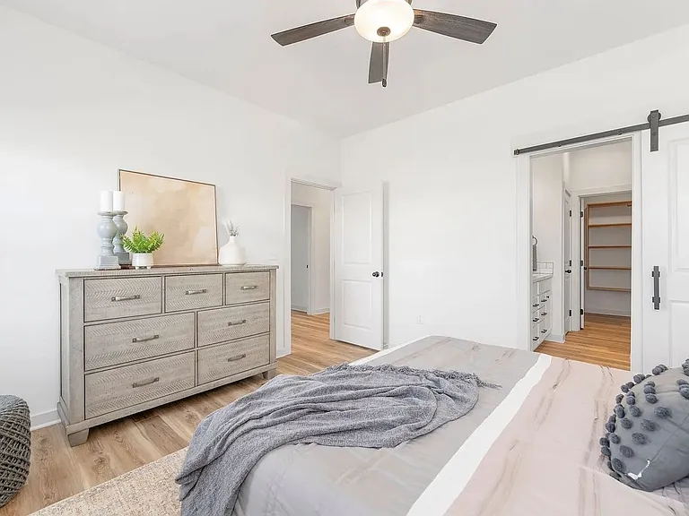 2412 W Elk Ridge Ave — Photo 11